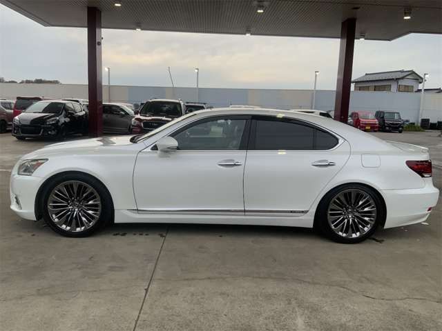 TOYOTA LEXUS LS600h 2012