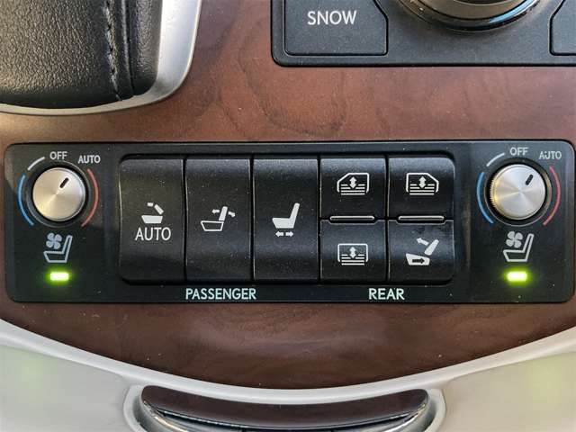 TOYOTA LEXUS LS600h 2012