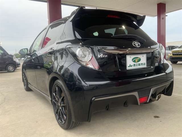 TOYOTA VITZ 2014