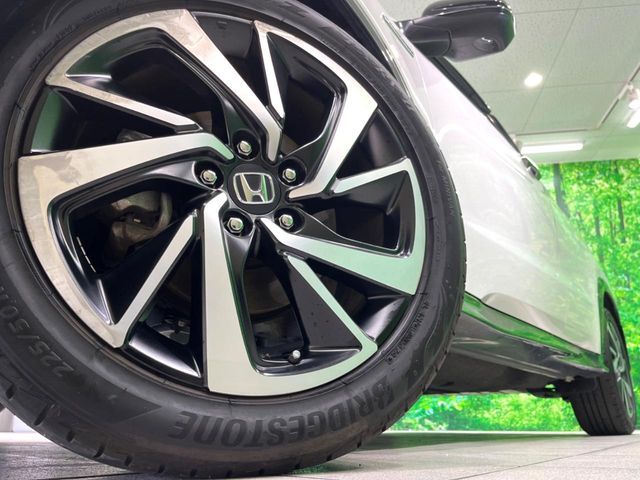 HONDA VEZEL HYBRID 2019