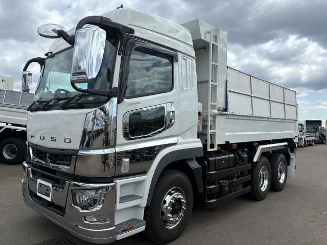 MITSUBISHI FUSOU SUPER GREAT 2023