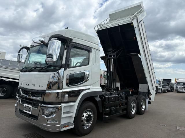 MITSUBISHI FUSOU SUPER GREAT 2023