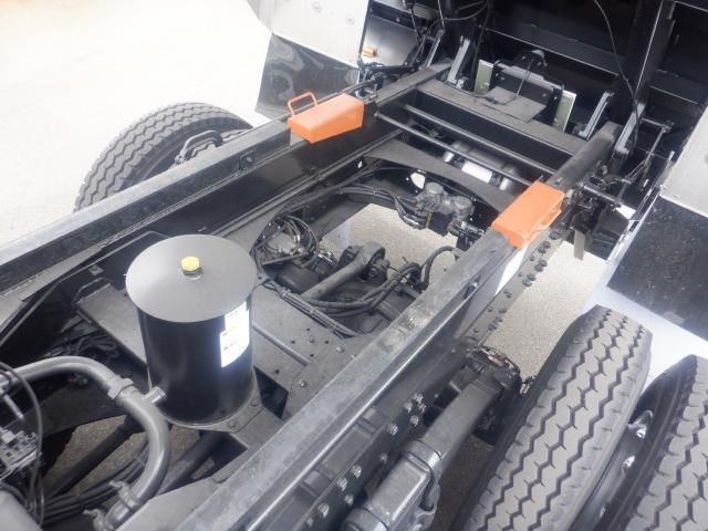 MITSUBISHI FUSOU SUPER GREAT 2023