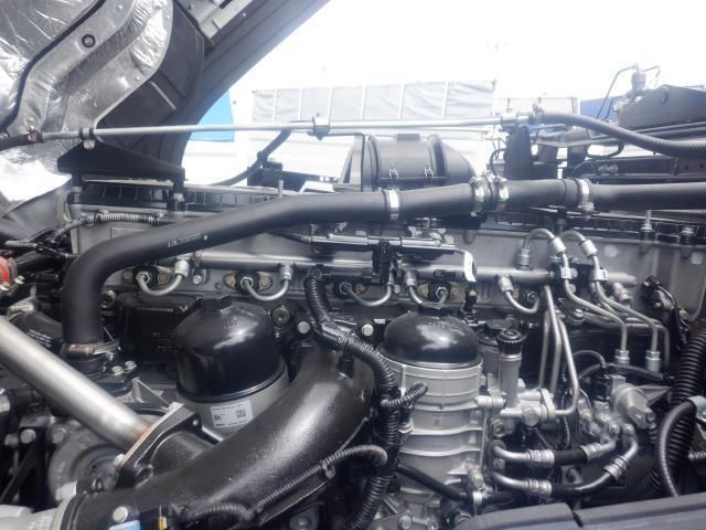 MITSUBISHI FUSOU SUPER GREAT 2023