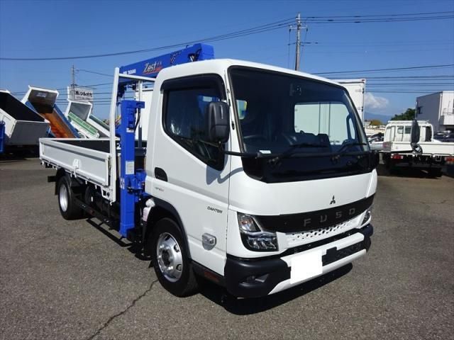 MITSUBISHI CANTER 2024