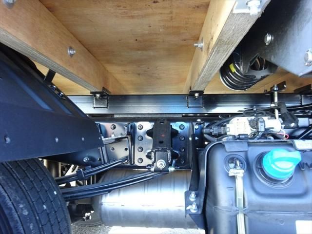 MITSUBISHI CANTER 2024