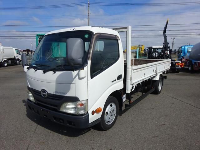 HINO DUTRO 2012