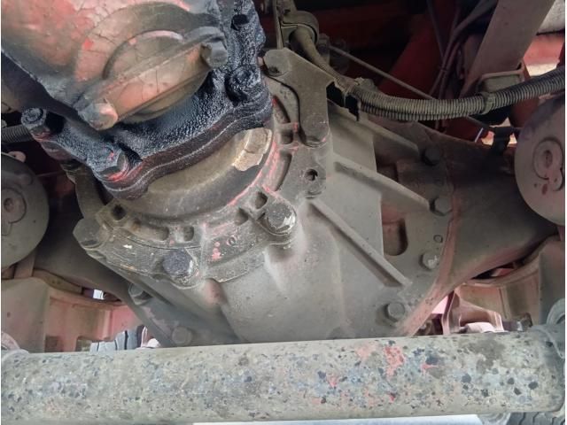 MITSUBISHI FUSOU SUPER GREAT 2013