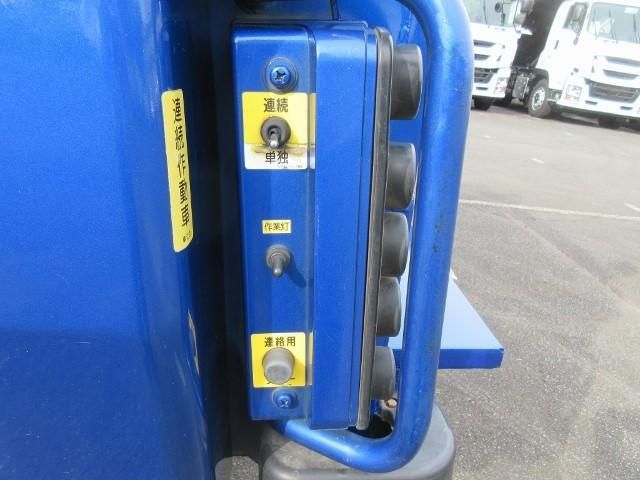 MITSUBISHI CANTER 2017