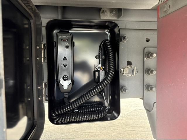 NISSAN DIESEL Quon 2023