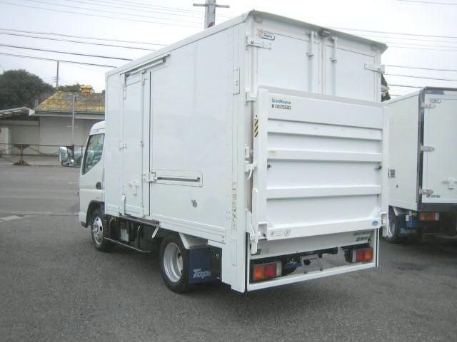 MITSUBISHI CANTER 2010