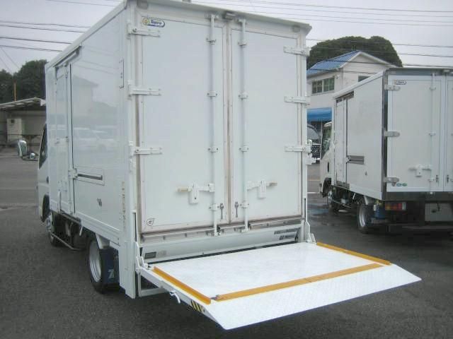 MITSUBISHI CANTER 2010
