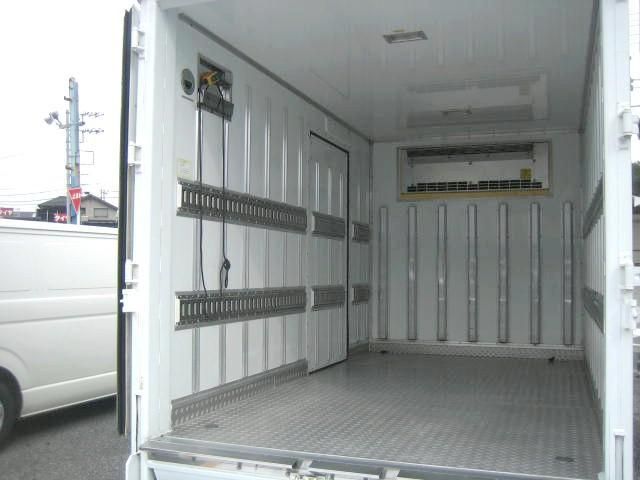 MITSUBISHI CANTER 2010