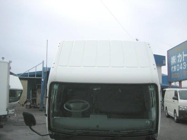 MITSUBISHI CANTER 2010