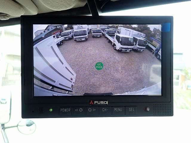 MITSUBISHI CANTER 2025