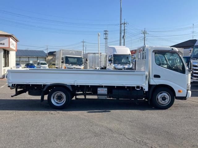 HINO DUTRO 2020