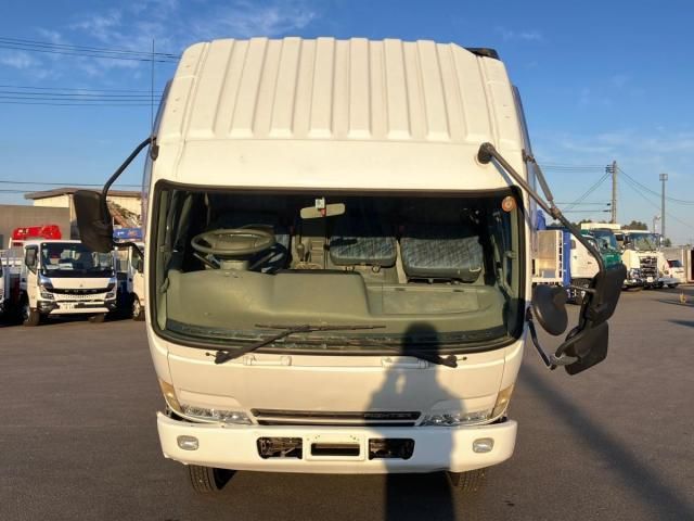 MITSUBISHI FUSOU FIGHTER 2005