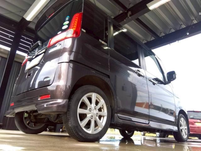 SUZUKI Spacia 4WD 2015