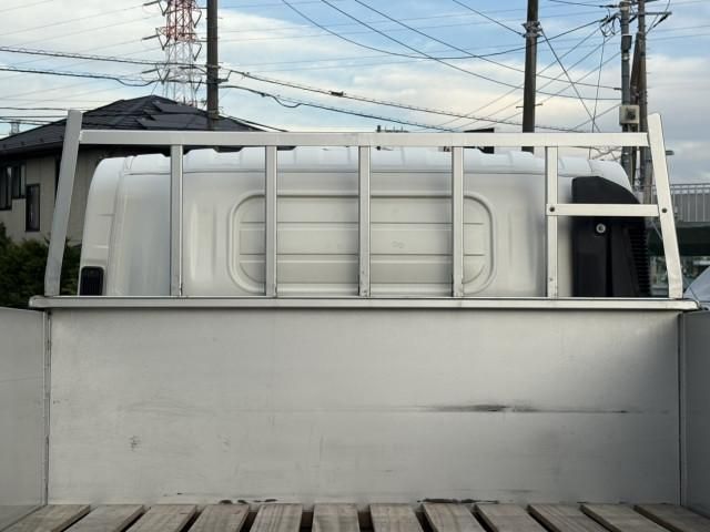 ISUZU ELF 2019