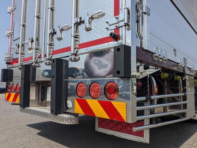 NISSAN DIESEL Quon 2019