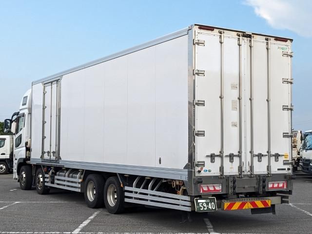 MITSUBISHI FUSOU SUPER GREAT 2018