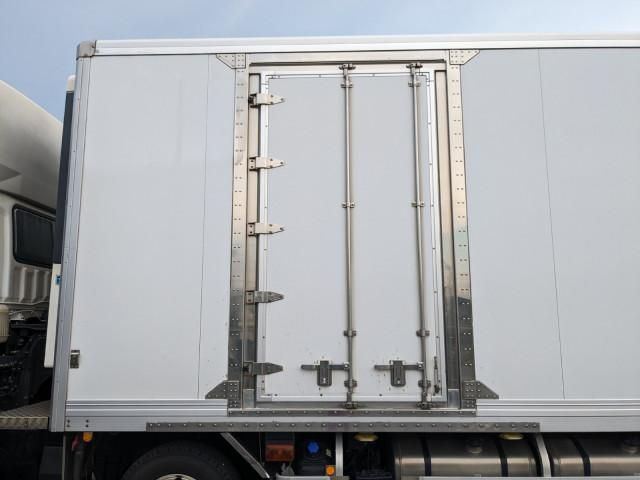 MITSUBISHI FUSOU SUPER GREAT 2018