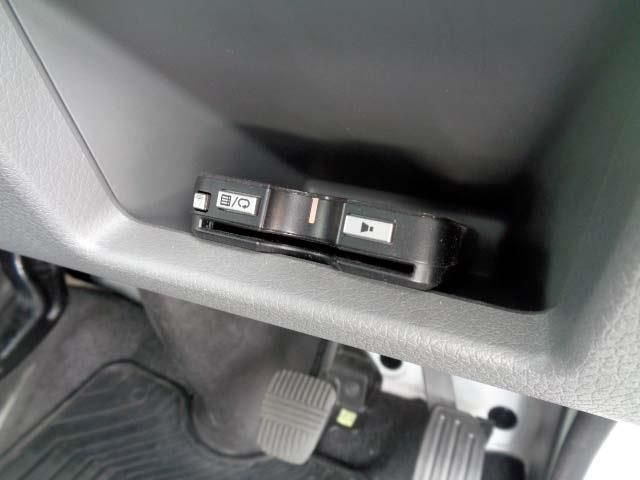 NISSAN NV350 CARAVAN 4WD 2019