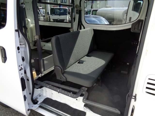 NISSAN NV350 CARAVAN 4WD 2019