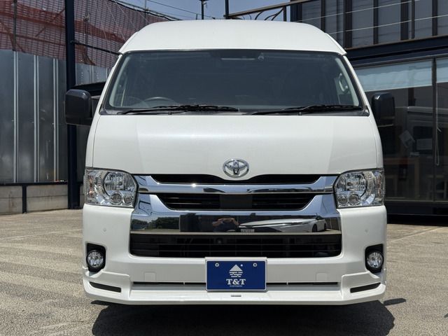 TOYOTA HIACE van 4WD 2020