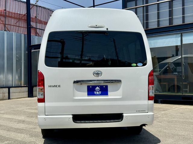 TOYOTA HIACE van 4WD 2020