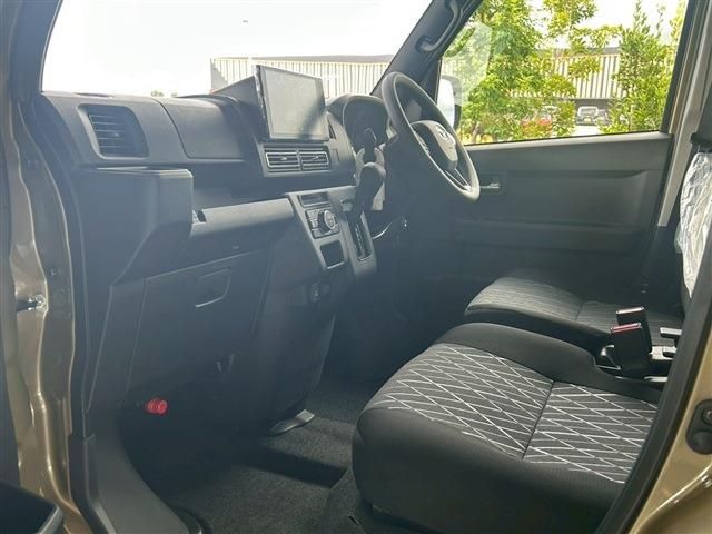 DAIHATSU ATRAI van 2025