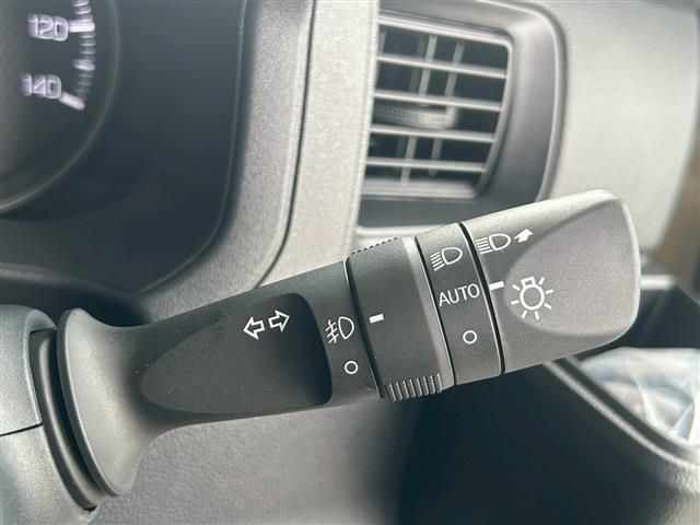 DAIHATSU ATRAI van 2025