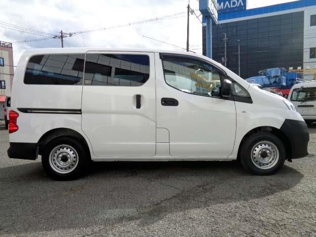 NISSAN NV200 VANETTE van 2023