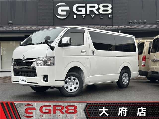 TOYOTA HIACE van 4WD 2025