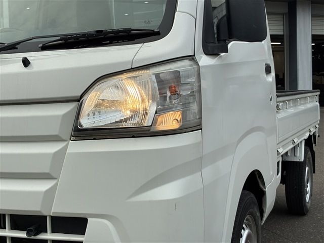 DAIHATSU HIJET truck 4WD 2017
