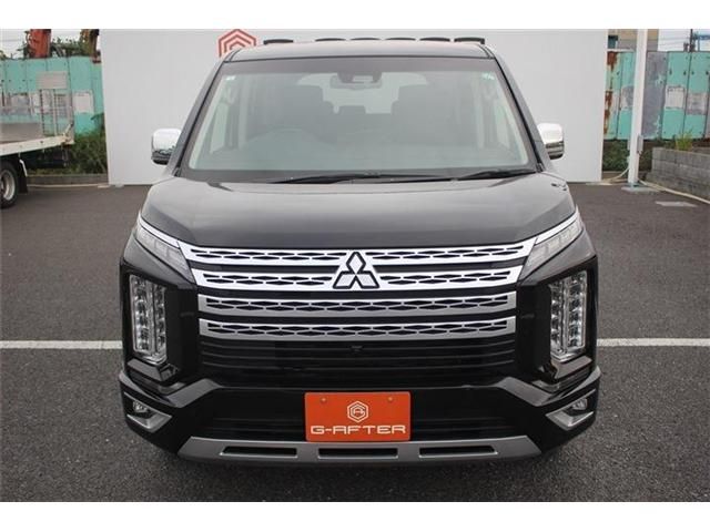 MITSUBISHI DELICA D:5 4WD 2023