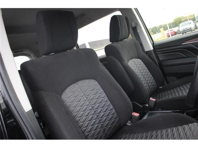 MITSUBISHI DELICA D:5 4WD 2023