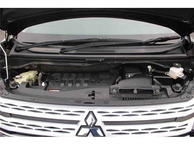 MITSUBISHI DELICA D:5 4WD 2023