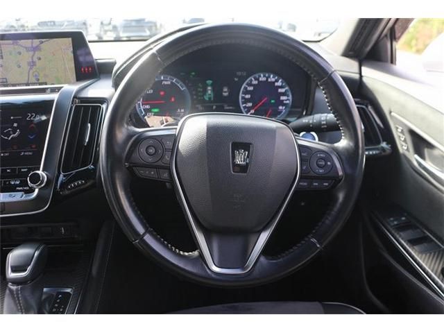 TOYOTA CROWN sedan hybrid 2018