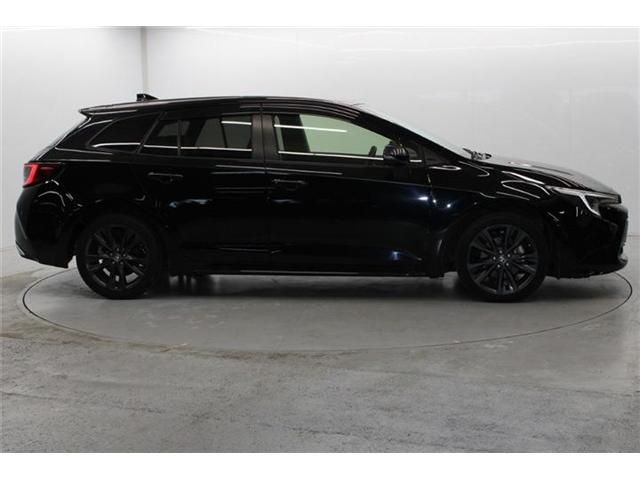 TOYOTA COROLLA TOURING HYBRID 2023