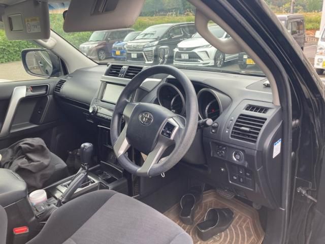 TOYOTA LANDCRUISER PRADO 2016