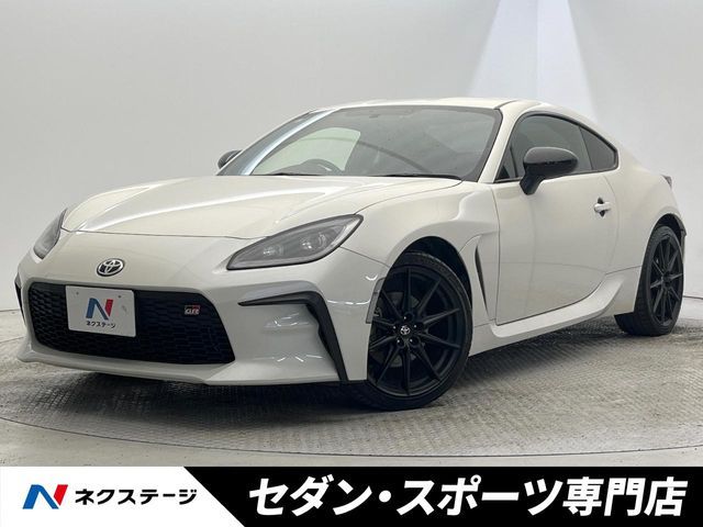 TOYOTA GR86 2022