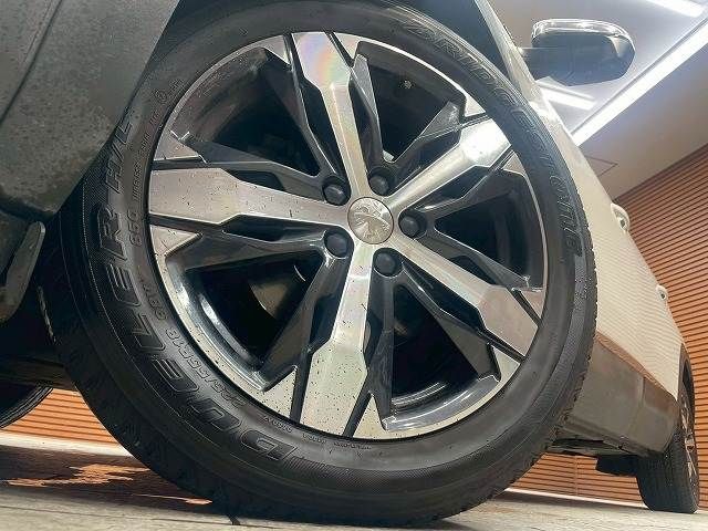 PEUGEOT PEUGEOT 5008 2018