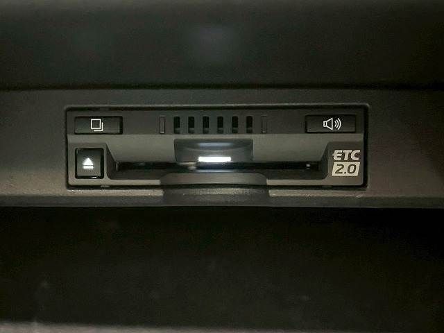 TOYOTA LEXUS NX300 2020