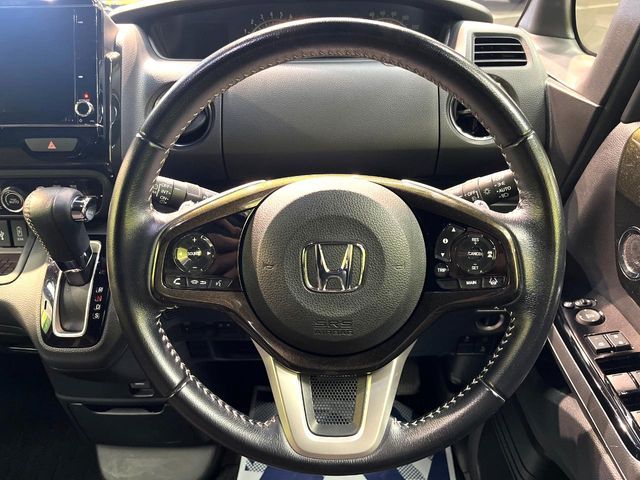 HONDA N BOX CUSTOM 2019