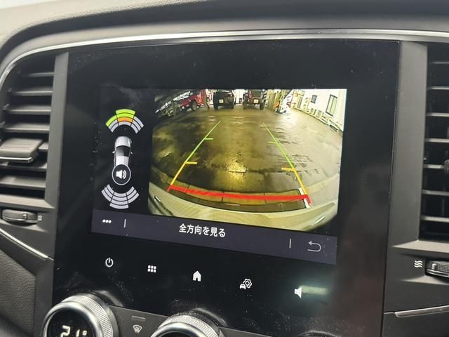 RENAULT RENAULT MEGANE hatchback 2022