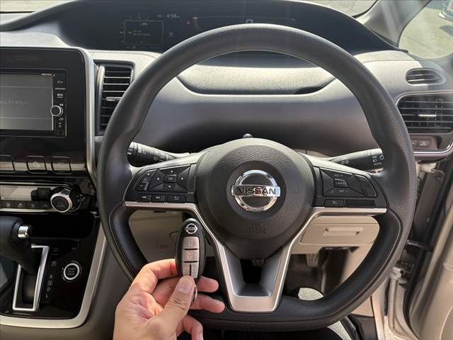 NISSAN SERENA  S-HYBRID 2018