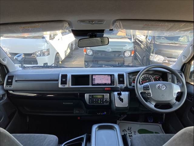 TOYOTA HIACE wagon 2018