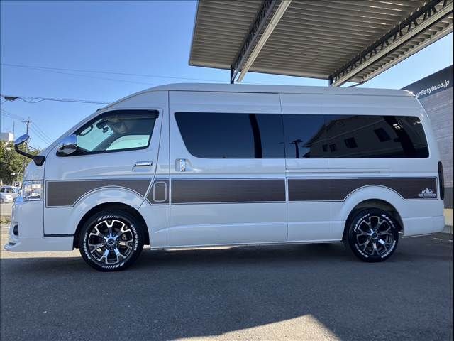 TOYOTA HIACE wagon 2018