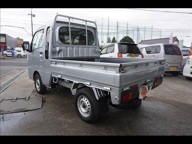 DAIHATSU HIJET truck 4WD 2022